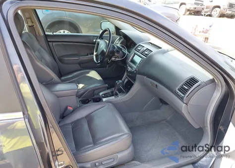 2006 Honda Accord 3.0 Ex from USA, damaged, VIN 1HGCM668X6A028135